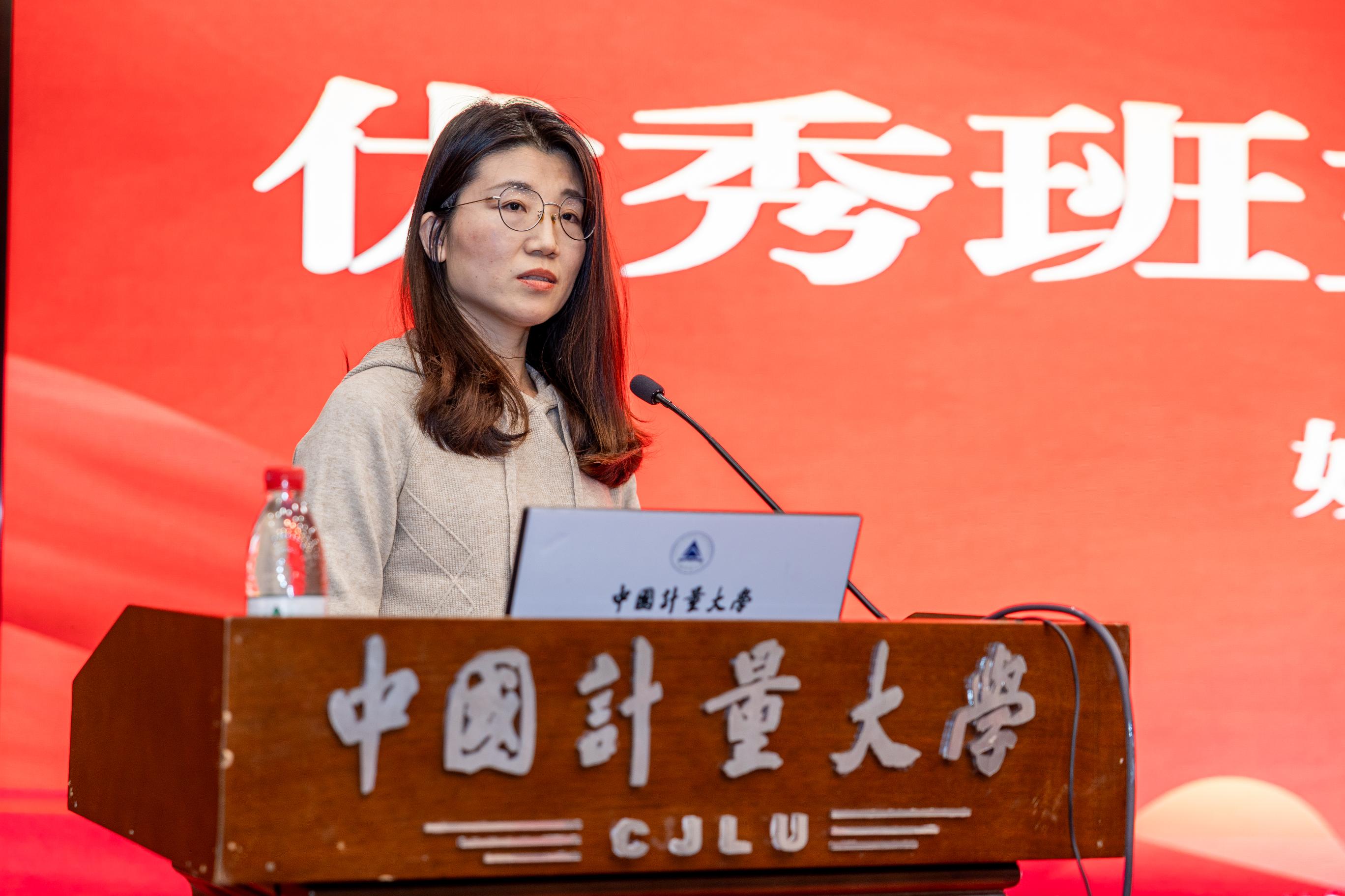 心理培训讲座现场2