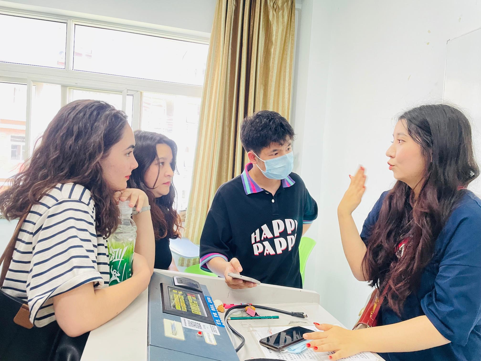 我校举办第三期“学长有话说”少数民族学生分享会